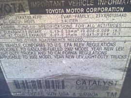 2002 TOYOTA 4RUNNER, SILVER, SR5, 3.4L, 2WD.  Z25954